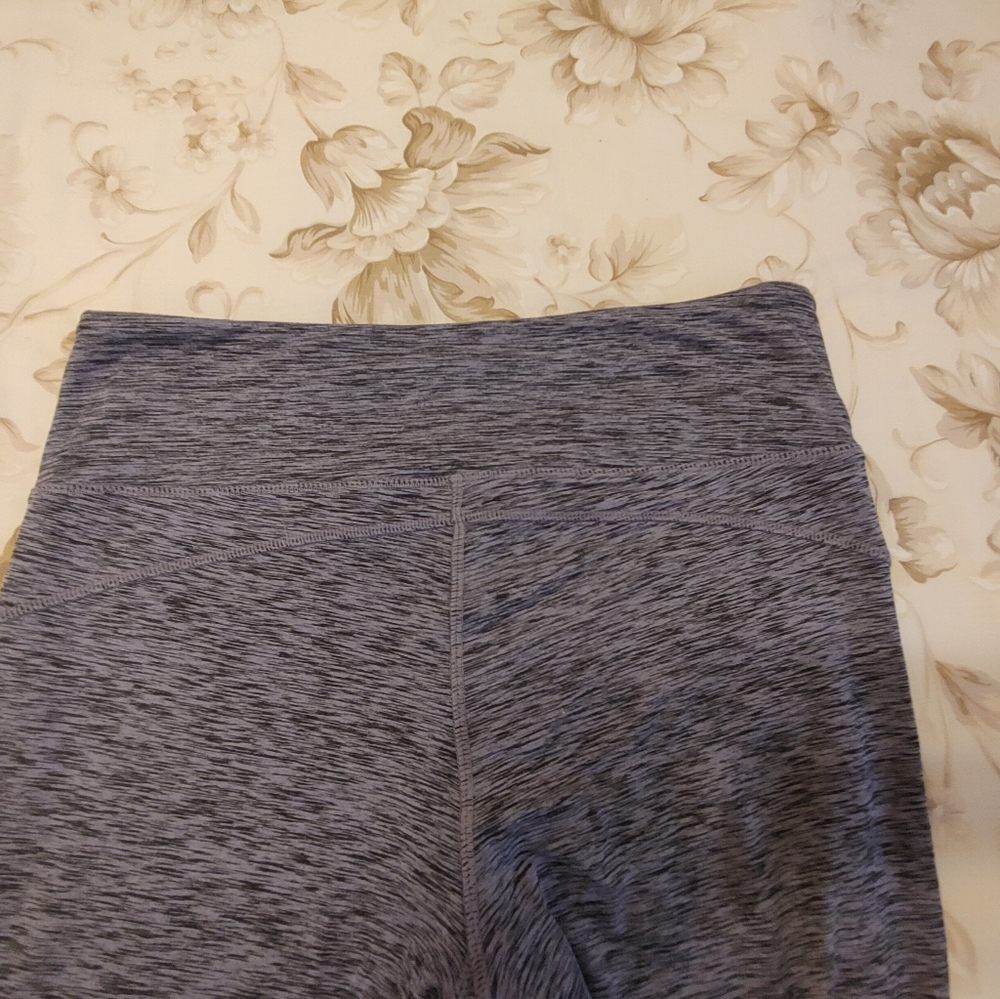 Joe Fresh leggings - Picture 4 of 6